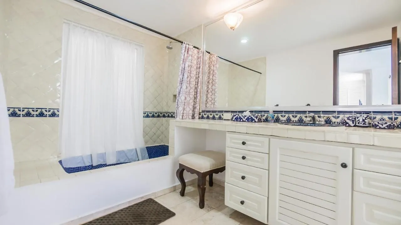 Royal Palms 5 Condo Playa del Carmen Apartment