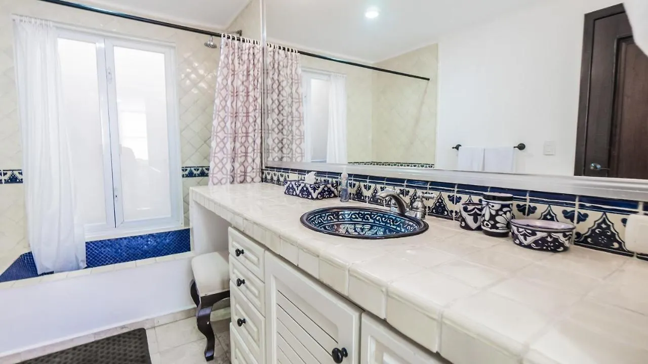 Royal Palms 5 Condo Playa del Carmen 0*,