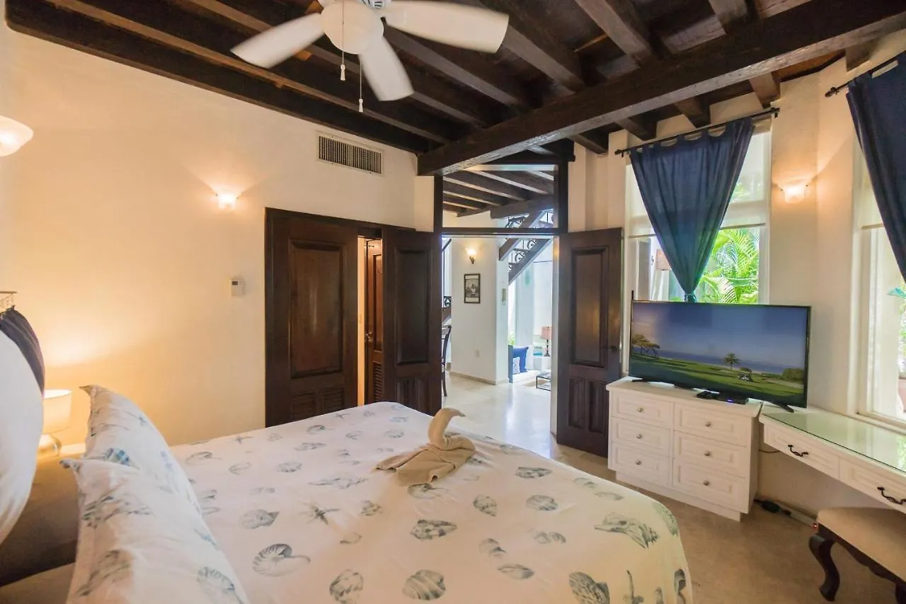 Royal Palms 5 Condo Playa del Carmen